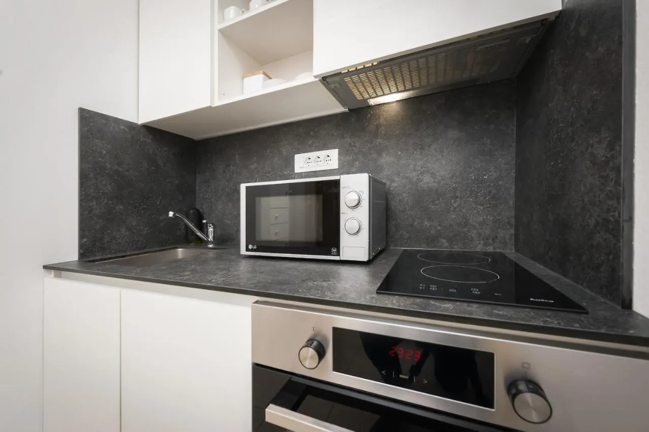 Angelo Zuliani Apartment Rovinj Croatia